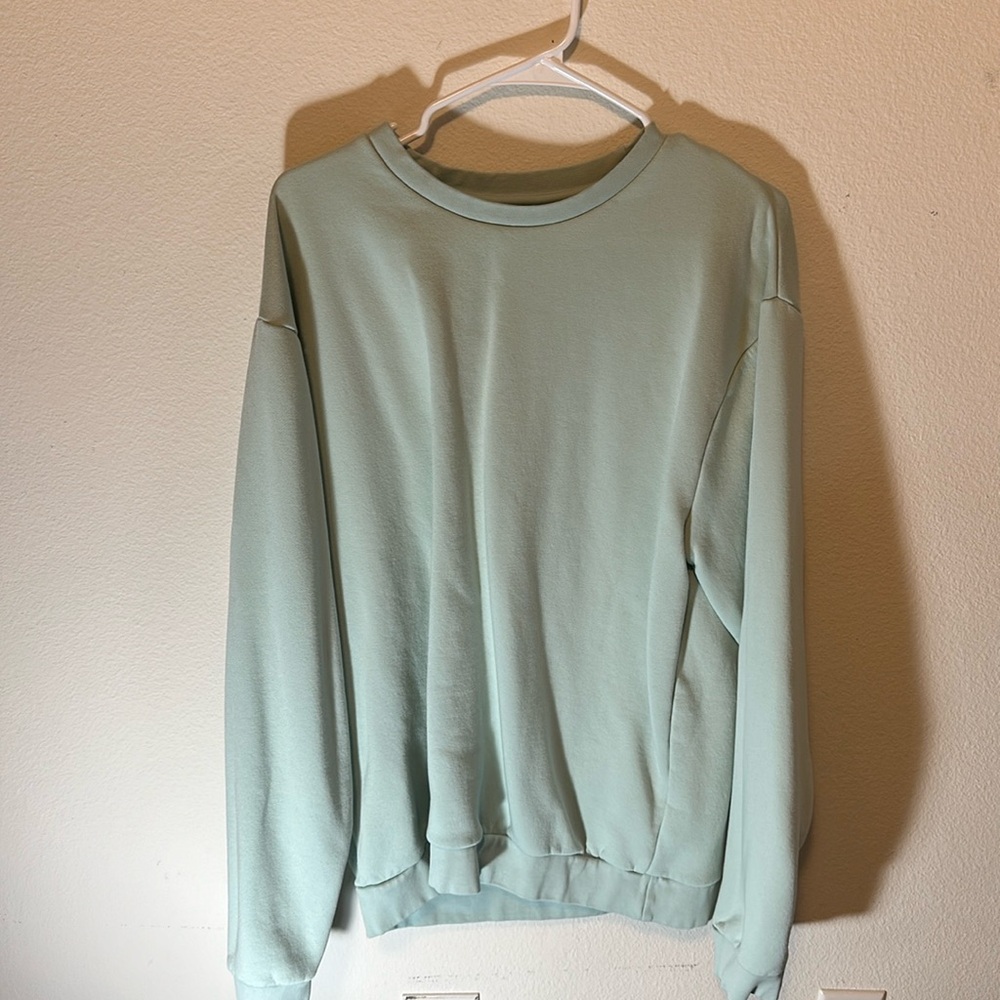 Men’s XL Blue Sweater